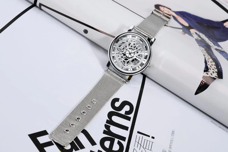MONTRE CADRANT TRANSPARENT ARGENTÉ
