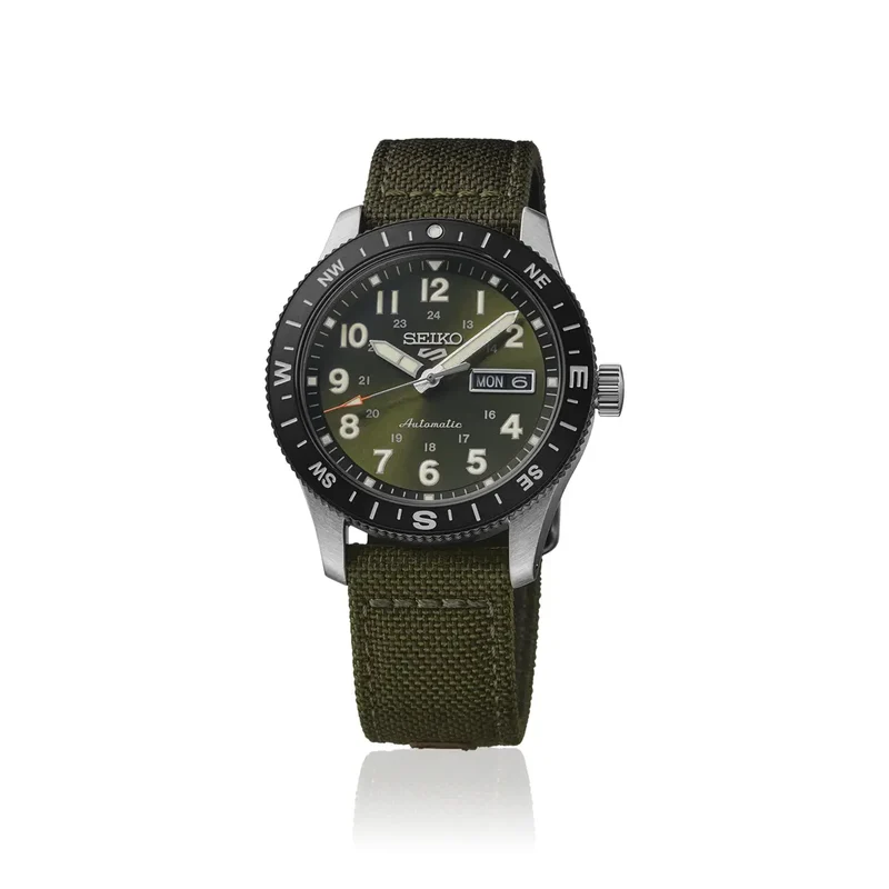 Montre Seiko 5 Field Series HDB008K1