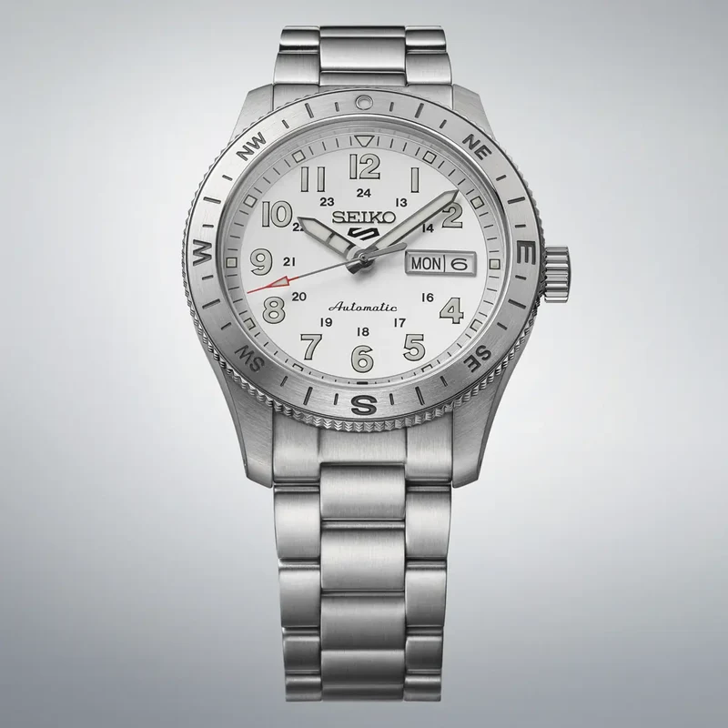 Montre Seiko 5 Field Series HDB007K1