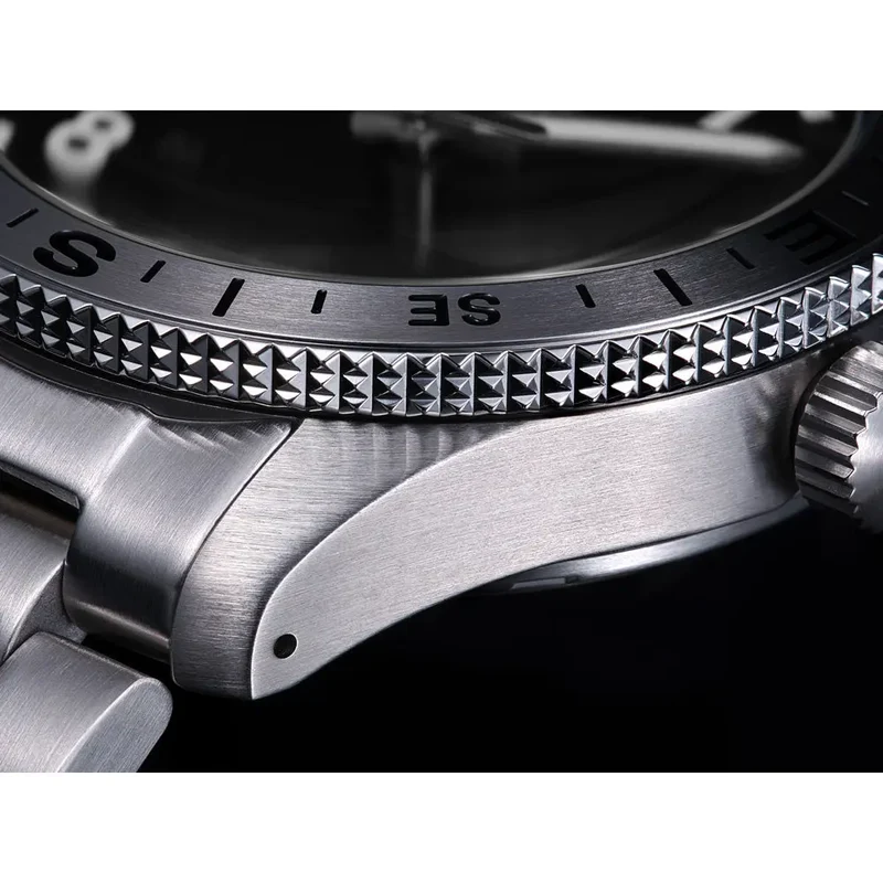 Montre Seiko 5 Field Series HDB006K1