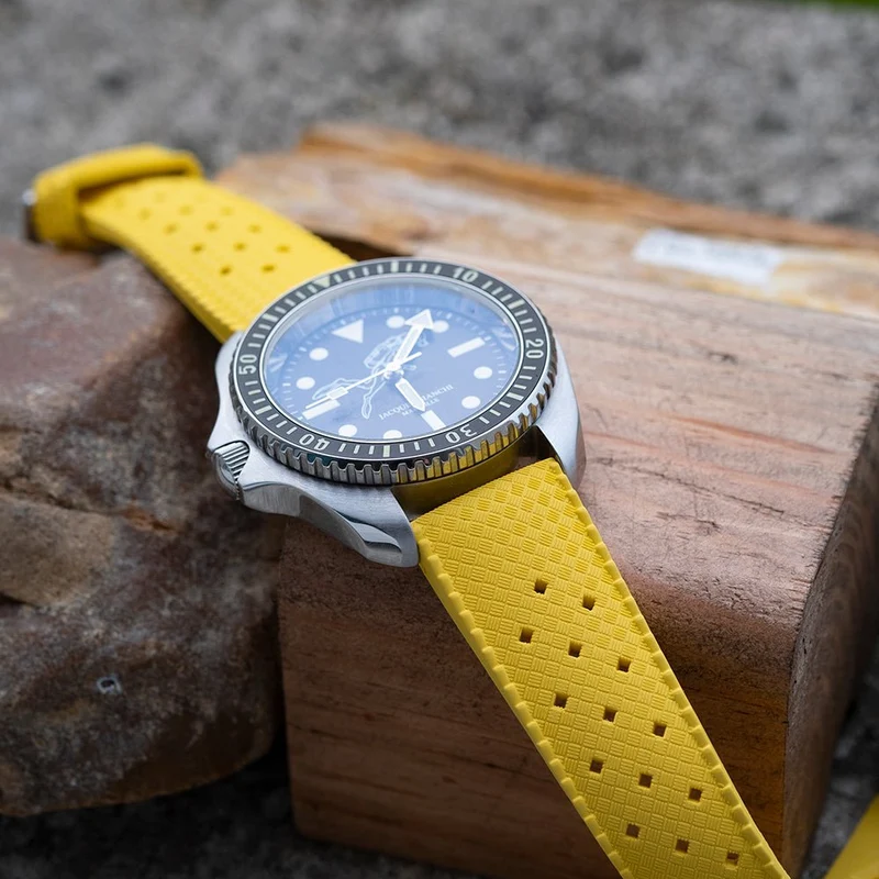 Bracelet style tropical Jaune