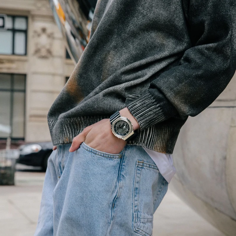 Montre Casio G-Shock GM-2100-1AER