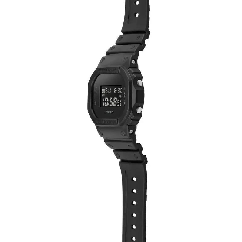 Montre Casio G-Shock DW-5600UBB-1ER