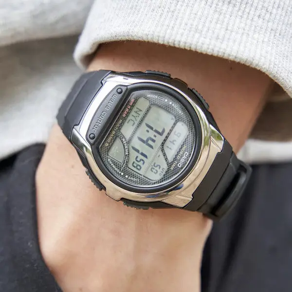 Montre Casio Collection Radio WV-58R-1AEF