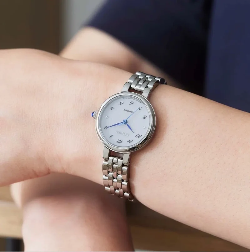 Montre Citizen Ladies Eco-Drive EM0990-81A