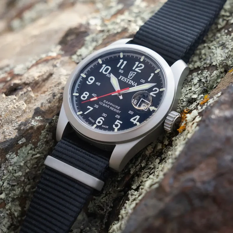 Montre Festina Suisse Field F20082_3