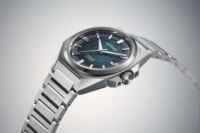 Montre Citizen Série 8 NB6050-51W
