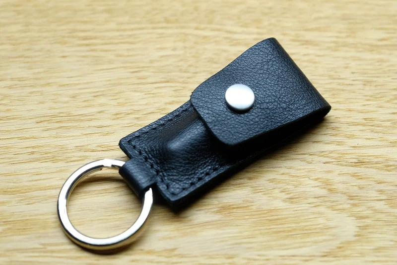 Spring bar tool black leather pouch