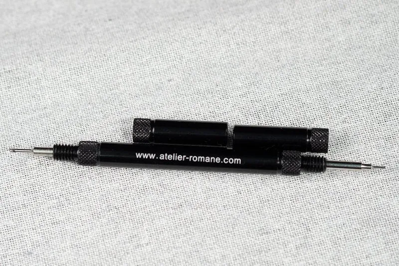 Spring bar tool