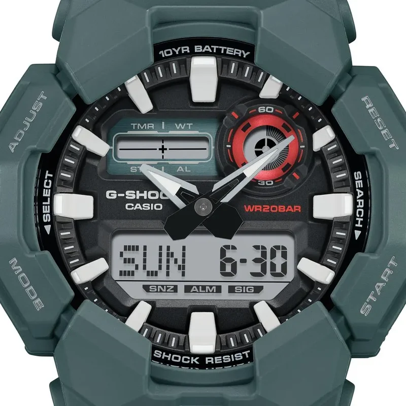 Montre Casio G-Shock GA-010-2AER